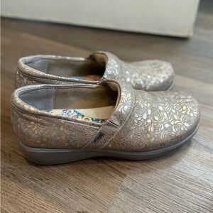 Greys Anatomy Nursing Shoes